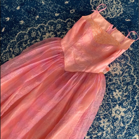 COPY - 💓Beautiful tailored beaded pink maxi dress 💗 #E - Picture 7 of 16